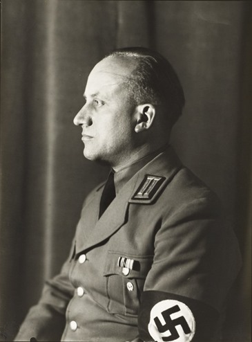 August Sander, National Socialist, Head of Department of Culture